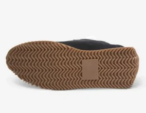 Vaneli Sneakers | The Retro Lace Sneaker in